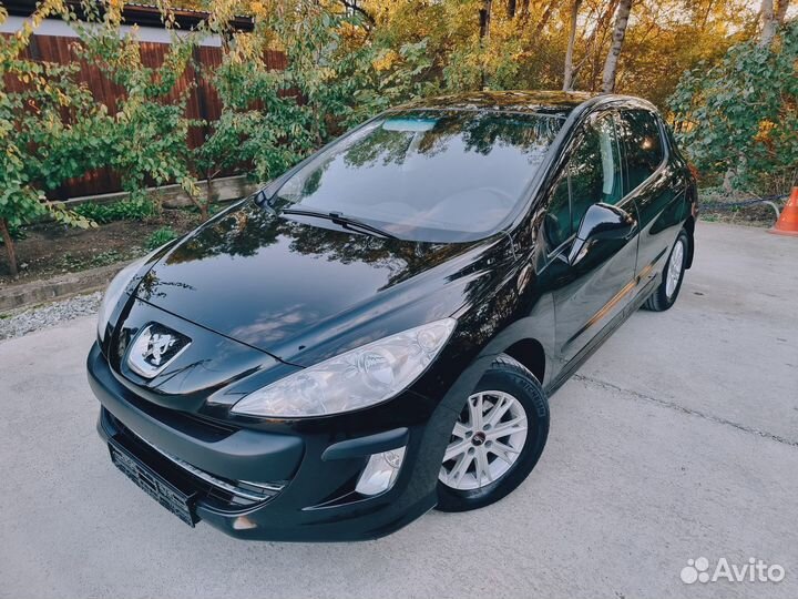 Peugeot 308 1.6 МТ, 2011, 180 000 км