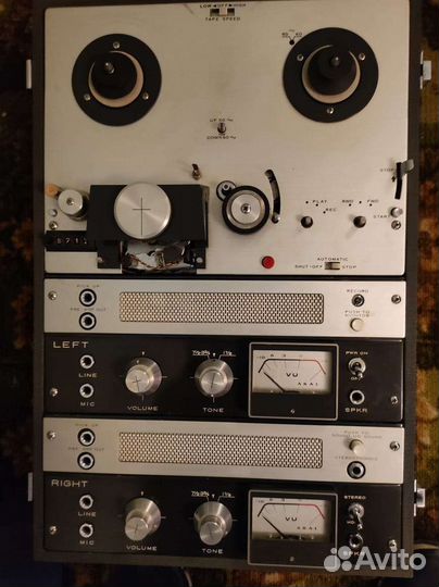 Катушечный магнитофон akai М8