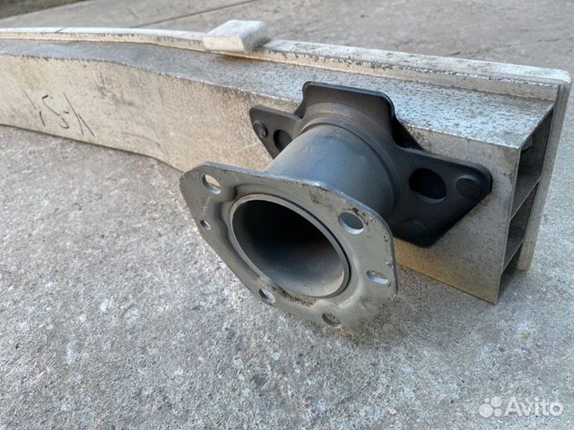 Усилитель бампера задний Nissan Fuga Y51 2010