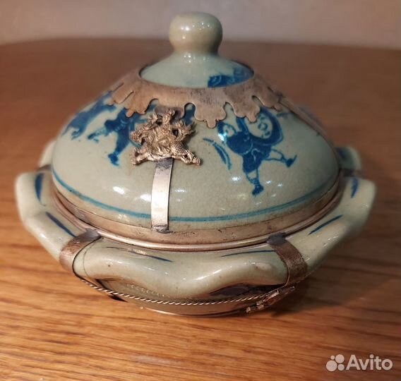 Антикварный сосуд. Cтарый/старинный - Китай