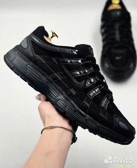 Элегантные черные кроссовки Nike P-6000