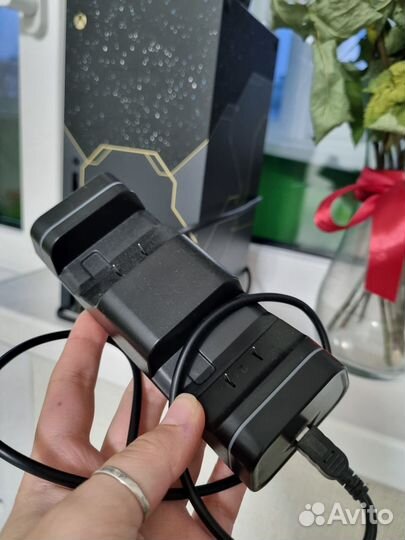 Xbox series X (halo infinite)