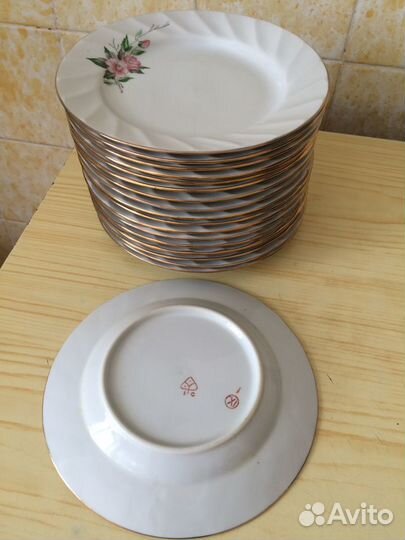 Тарелки разные (СССР)