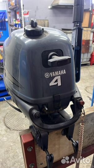 Yamaha 4