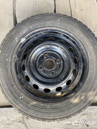 R14 Dunlop Enasave EC300+ 175/65, PCD 4x100 DIA 56.1