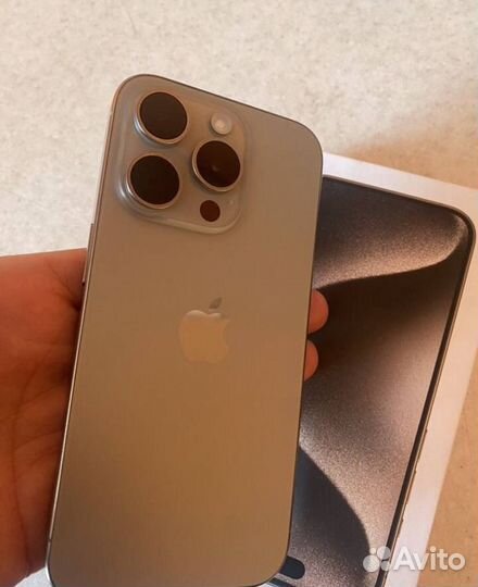 iPhone 15, 256 ГБ