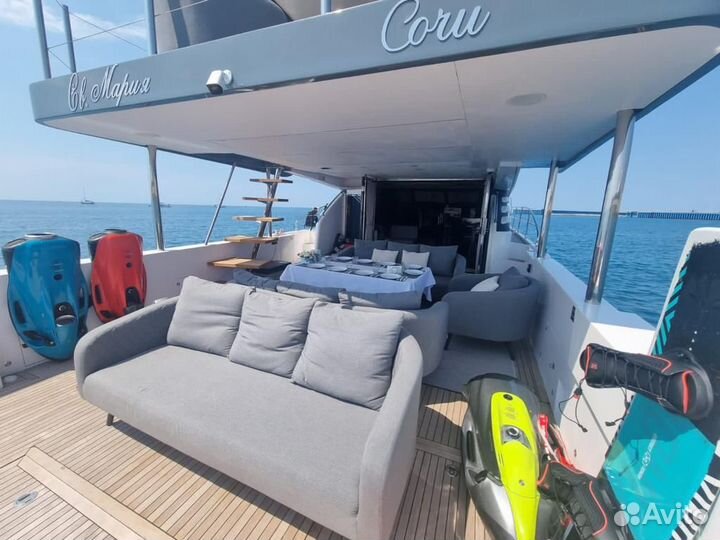 Аренда премиум яхты в Сочи