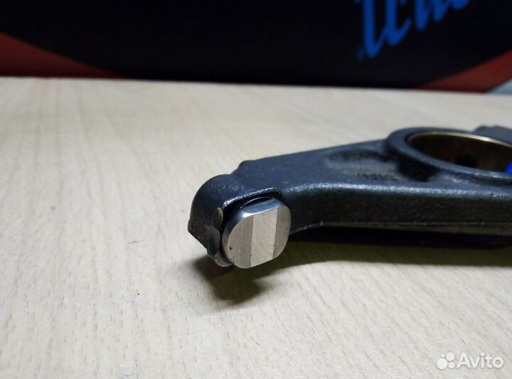 Коромысло клапана выпускного Scania 1438755