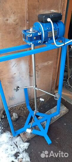 Мешалка, миксер для 200 литровой бочки