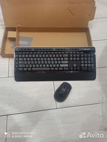 Беспроводной набор Microsoft Wireless 3050 Desktop