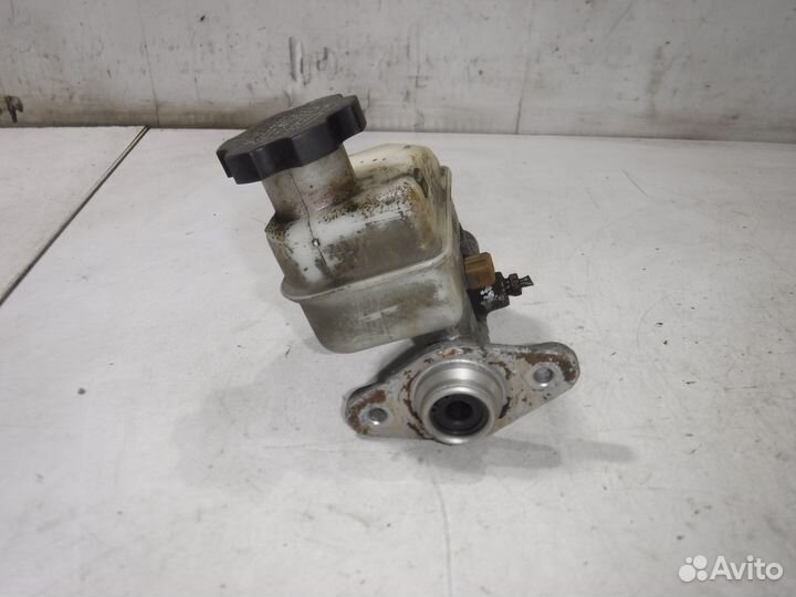 Цилиндр тормозной главный Hyundai Elantra 3