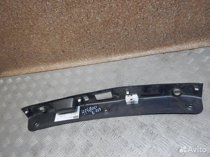 Накладка (кузов внутри), Merсedes-Benz -mercedes (W213) E-klasse (16)