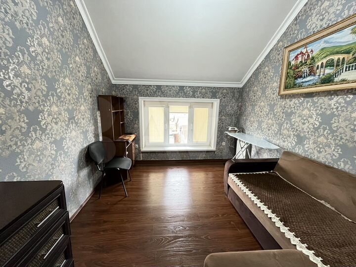 2-к. квартира, 50 м², 4/4 эт.