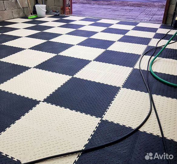 Пвх плитка для пола в гараж