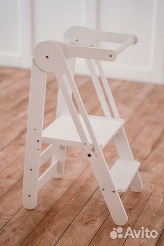 Складная башня помощника монтессори