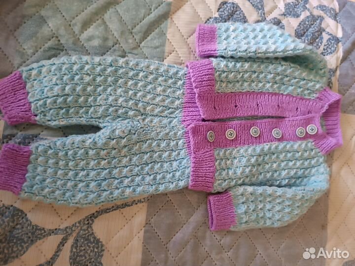Вязаные вещи на кроху