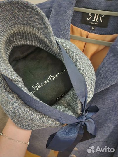 Пальто и берет