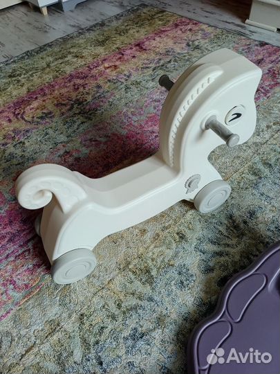 Лошадка качалка