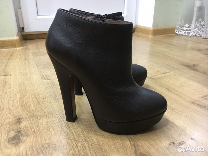Ботильоны женские кожаные. Почти новые