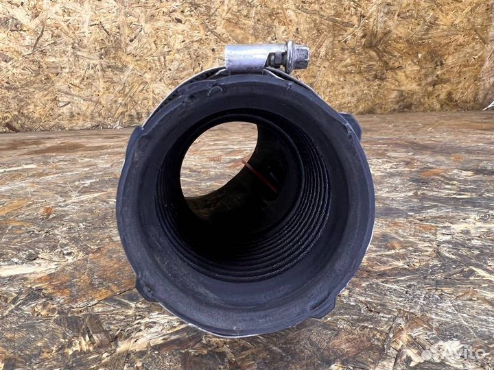 Патрубок воздушного фильтра Jaguar XF 5.0 09-15