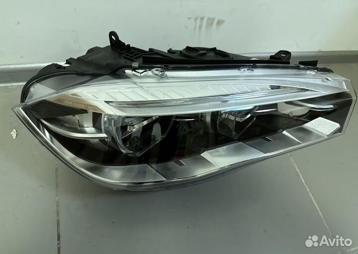 Фара правая LED BMW X5 F16 X6 F15 LED Adaptive