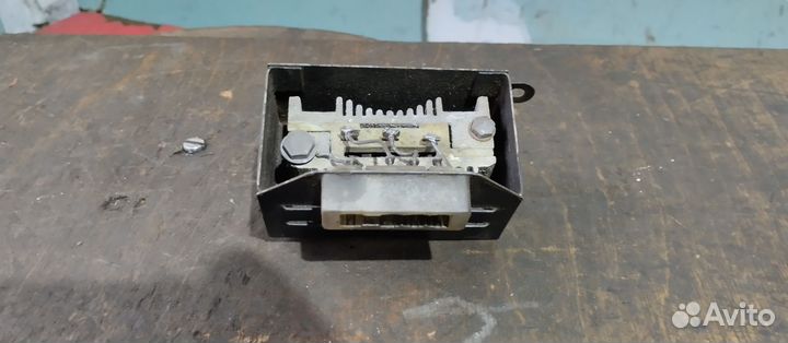 Реле выпрямитель мотоцикла Ява 638