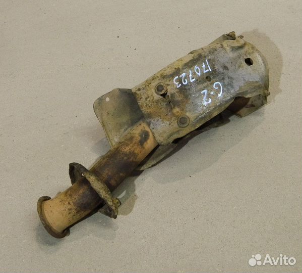 Труба приемная VW Golf 2