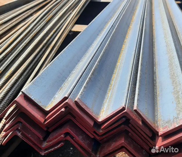 Уголок 140х140х9, длина 12 м, марка Ст09Г2С