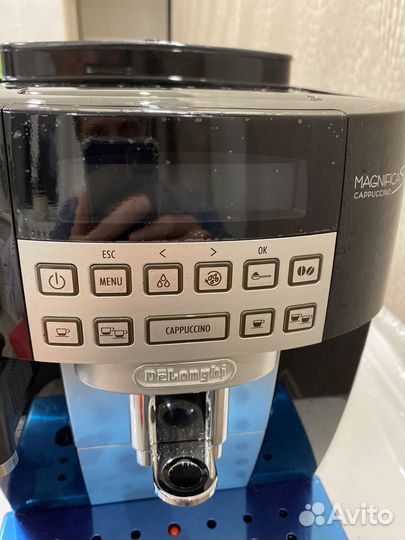 Кофемашина Delonghi 22.360b cappuccino (новая)