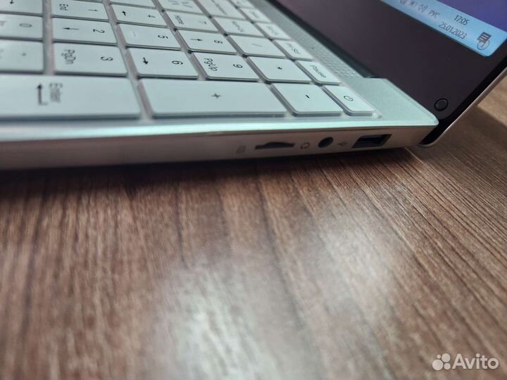 Ноутбук новый в коробке