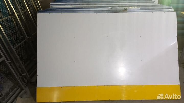 Хоккейная коробка