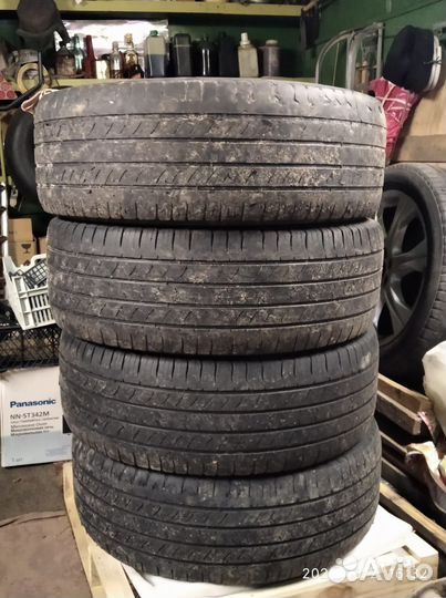 Michelin Latitude Tour HP 235/55 R20