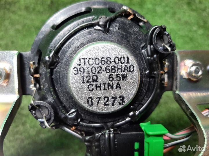 Динамик торпедо Suzuki Grand Vitara 2012