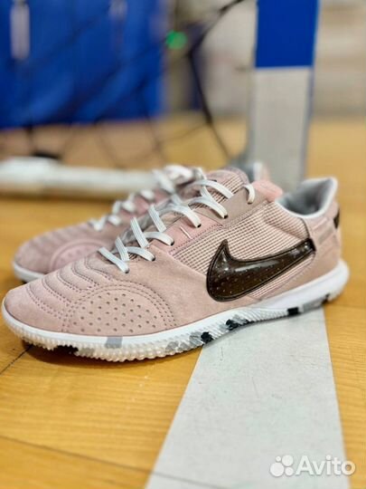 Футзалки Nike StreetGato Pink