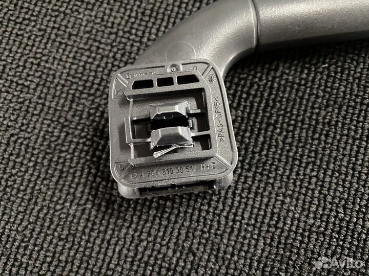 Ручка в салон потолочная Mercedes w212 w204 w207