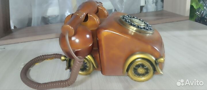 Ретро телефон