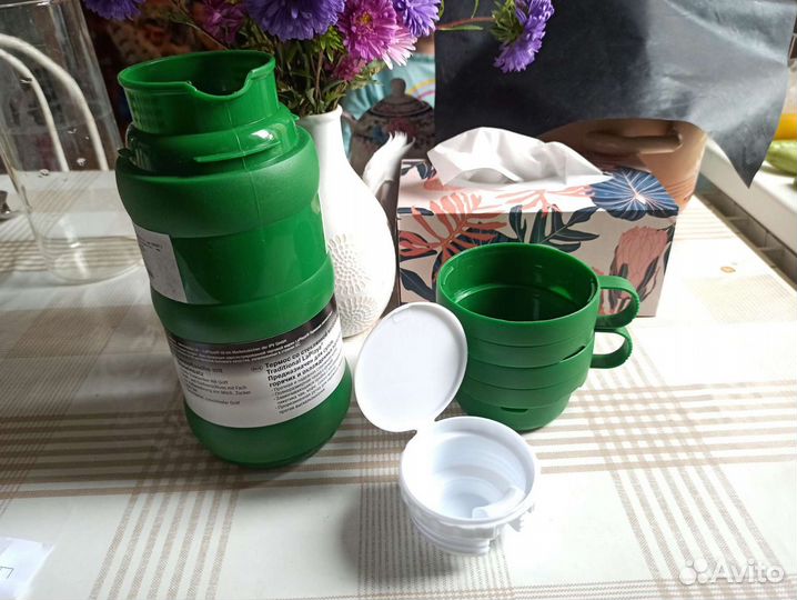 Термос новый, набор для пикника с кружками