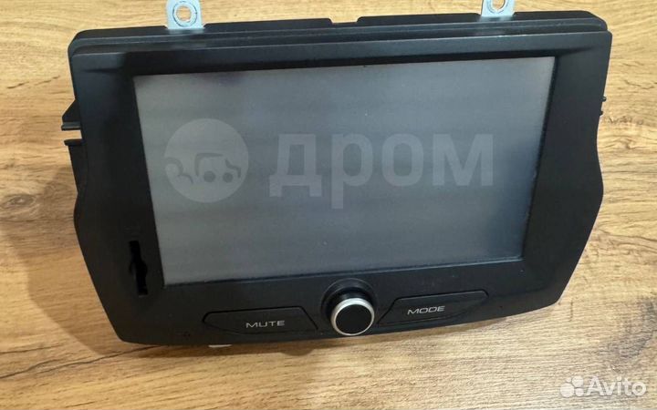 Магнитола LADA Vesta 8450031065 + рамка 8450031571