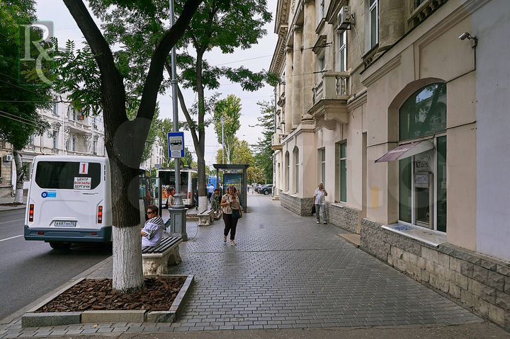 Сдается помещение на первой линии улицы Ленина