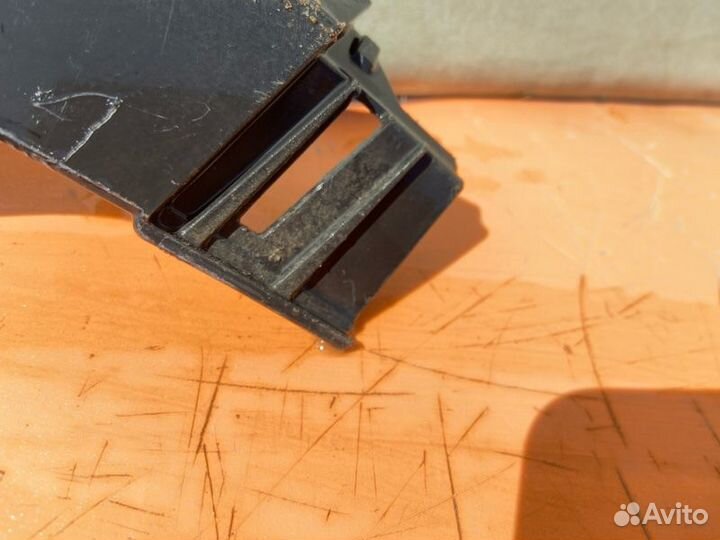 Накладка бампера передняя правая Lexus Rx 4 2015