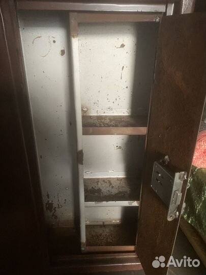 Оружейный сейф