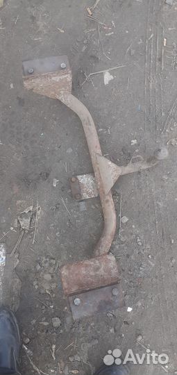 Фаркоп на ваз 2110