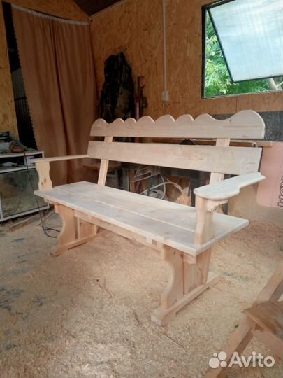 Лавка садовая со спинкой