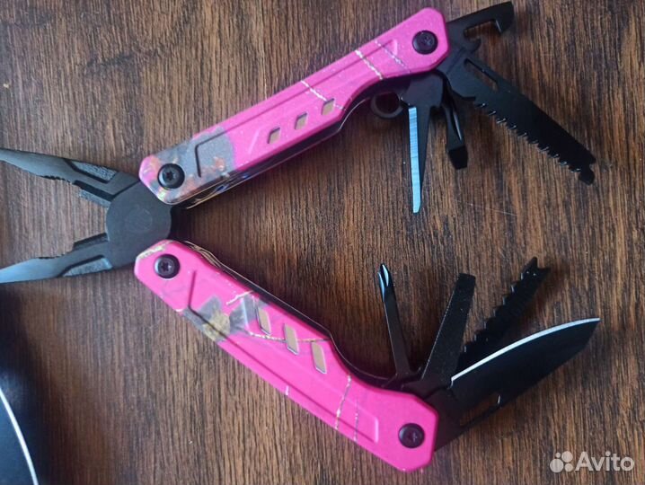 Мультитул, нож, фонарик фирмы Mossy OAK