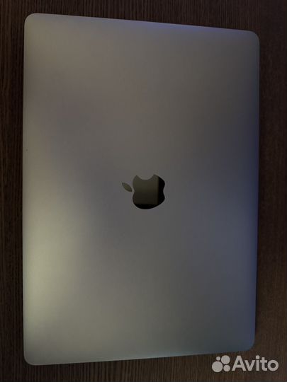 Macbook air 13 m1 8 256