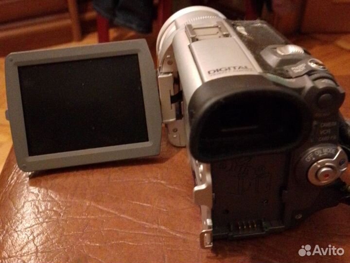 Цифровая камера Panasonic NV - MX500