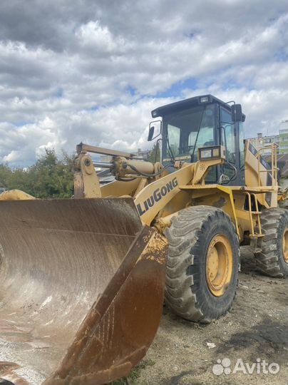 Фронтальный погрузчик LiuGong CLG856, 2011