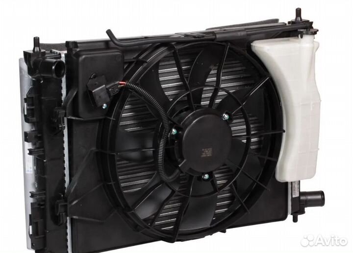 Радиатор в сборе на Hyundai Solaris 2