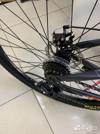 Горный велосипед 26 колесо 16рама