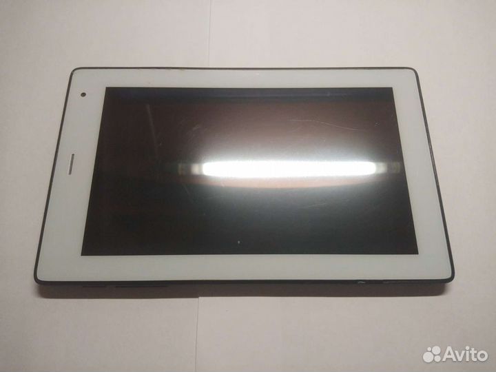 Планшет Мегафон Login 3T